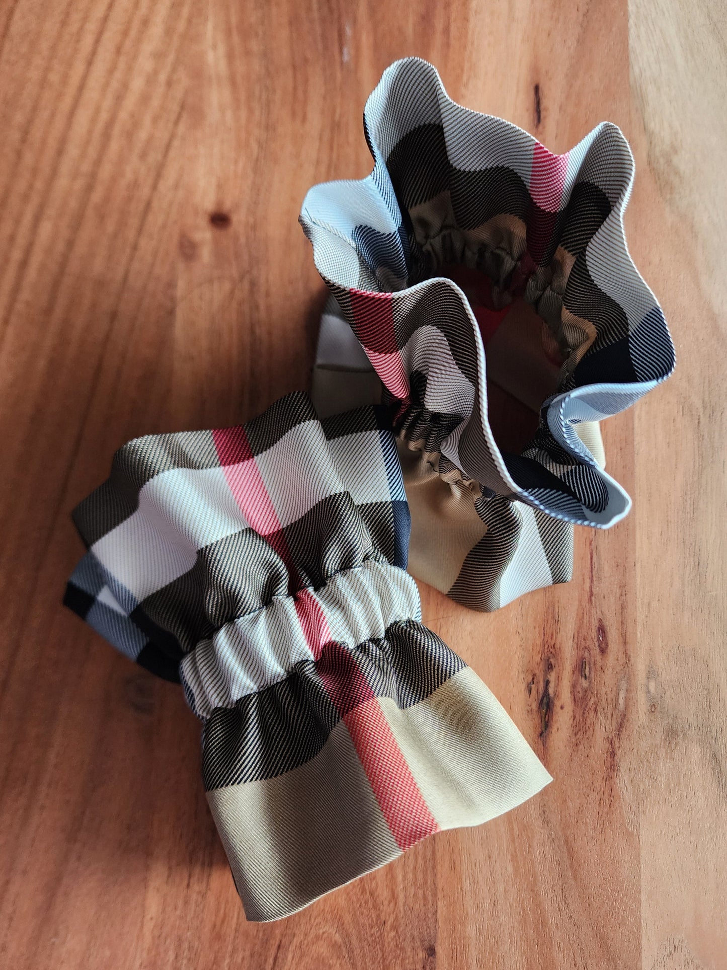 Ruffled Cuffs