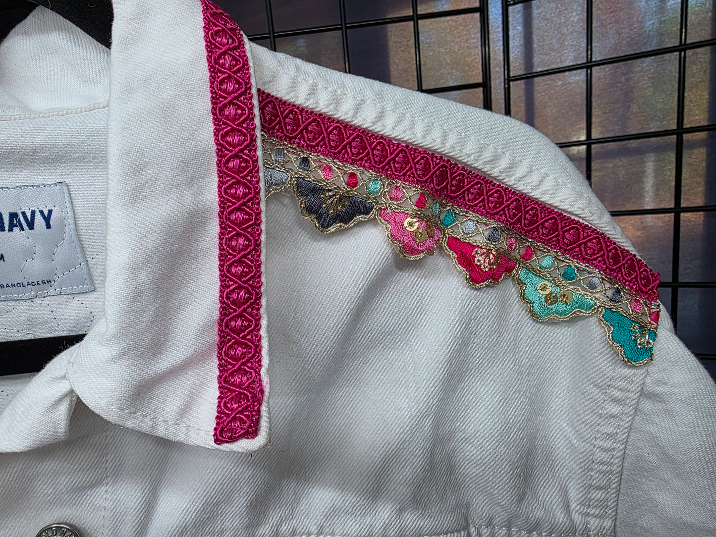 Jean Jacket Embellished-Fiorire