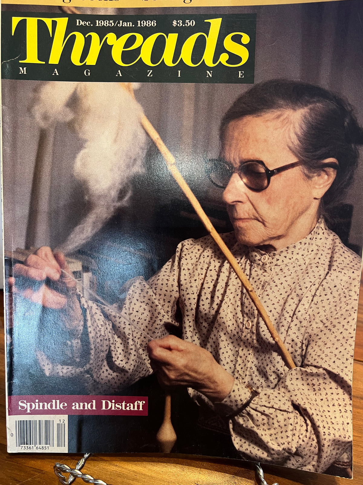 Threads Magazine  #2 December / January 1986 Super Rare